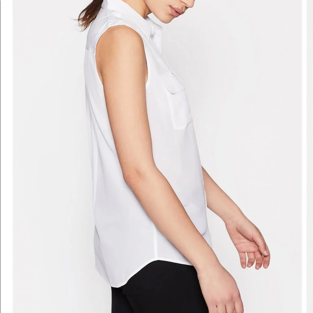 Equipment slim signature sleeveless silk shirt